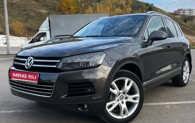 Volkswagen Touareg III, 2011 год, 1 490 000 рублей, 1 фотография