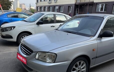 Hyundai Accent II, 2004 год, 360 000 рублей, 1 фотография