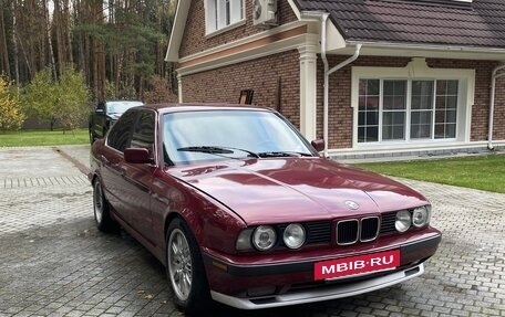 BMW 5 серия, 1992 год, 870 000 рублей, 3 фотография