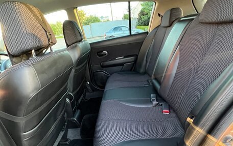 Nissan Tiida, 2010 год, 800 000 рублей, 9 фотография
