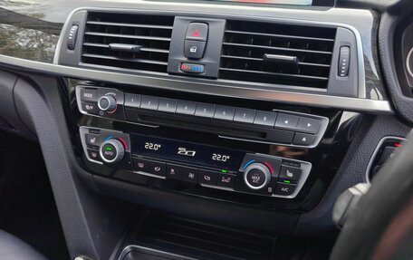 BMW 3 серия, 2019 год, 1 990 000 рублей, 11 фотография