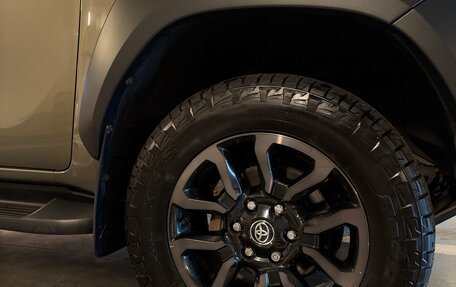Toyota Hilux VIII, 2020 год, 5 990 000 рублей, 8 фотография