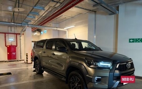 Toyota Hilux VIII, 2020 год, 5 990 000 рублей, 6 фотография