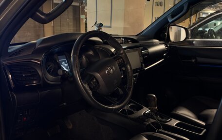 Toyota Hilux VIII, 2020 год, 5 990 000 рублей, 11 фотография