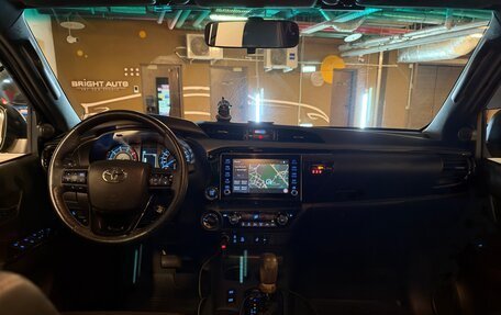 Toyota Hilux VIII, 2020 год, 5 990 000 рублей, 18 фотография