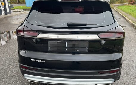 Geely Atlas, 2024 год, 2 200 000 рублей, 12 фотография