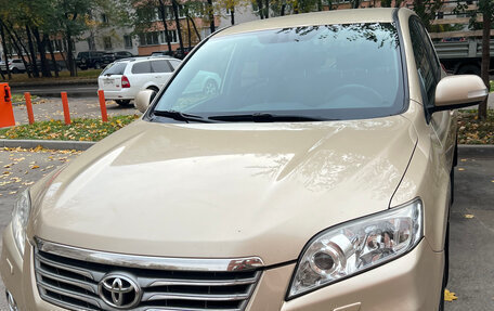 Toyota RAV4, 2011 год, 1 430 000 рублей, 2 фотография