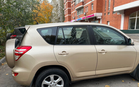 Toyota RAV4, 2011 год, 1 430 000 рублей, 8 фотография