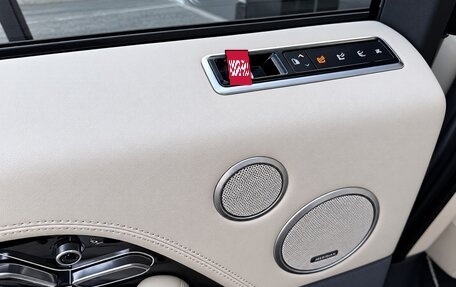 Land Rover Range Rover IV рестайлинг, 2018 год, 11 000 000 рублей, 11 фотография
