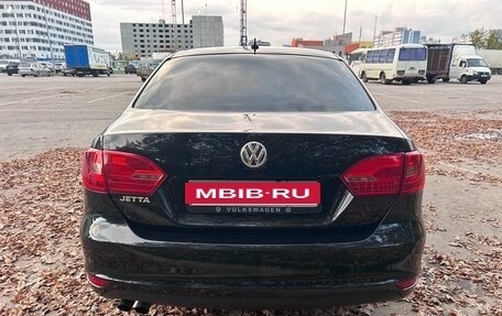 Volkswagen Jetta VI, 2011 год, 1 120 000 рублей, 5 фотография