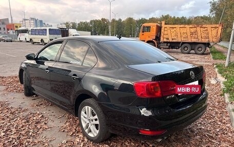 Volkswagen Jetta VI, 2011 год, 1 120 000 рублей, 6 фотография
