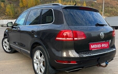 Volkswagen Touareg III, 2011 год, 1 490 000 рублей, 5 фотография