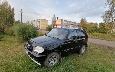 Chevrolet Niva I рестайлинг, 2004 год, 350 000 рублей, 5 фотография