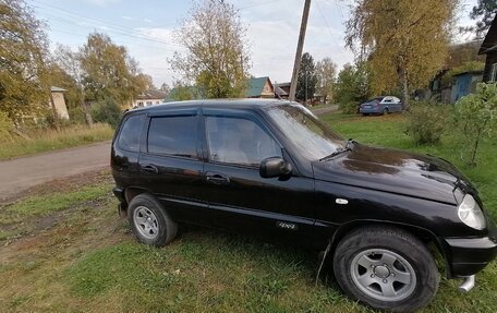 Chevrolet Niva I рестайлинг, 2004 год, 350 000 рублей, 4 фотография