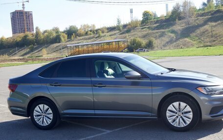 Volkswagen Jetta VII, 2018 год, 1 650 000 рублей, 3 фотография