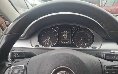 Volkswagen Passat B7, 2013 год, 1 093 000 рублей, 9 фотография