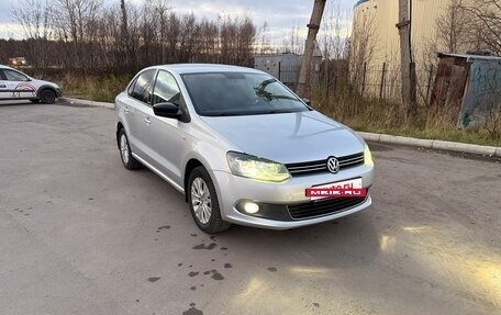 Volkswagen Polo VI (EU Market), 2014 год, 850 000 рублей, 2 фотография