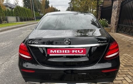 Mercedes-Benz E-Класс, 2020 год, 4 500 000 рублей, 5 фотография