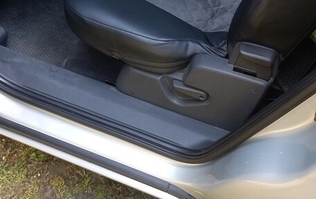 Opel Zafira B, 2010 год, 750 000 рублей, 9 фотография