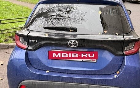 Toyota Yaris, 2021 год, 970 000 рублей, 4 фотография
