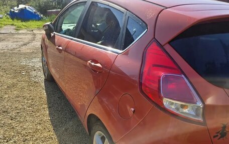 Ford Fiesta, 2015 год, 625 000 рублей, 4 фотография