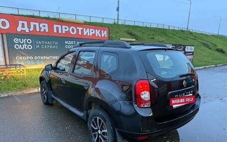 Renault Duster I рестайлинг, 2014 год, 950 000 рублей, 4 фотография
