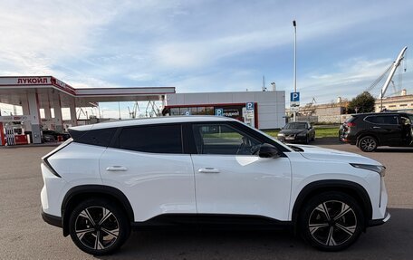 Geely Atlas, 2023 год, 1 980 000 рублей, 4 фотография