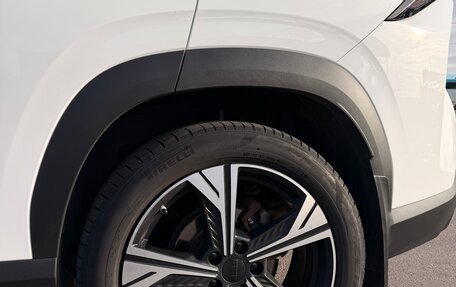 Geely Atlas, 2023 год, 1 980 000 рублей, 22 фотография