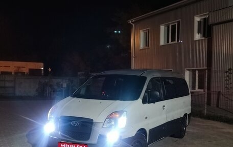 Hyundai Starex I рестайлинг, 2004 год, 640 000 рублей, 8 фотография