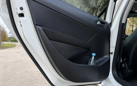 Peugeot 308 II, 2011 год, 780 000 рублей, 14 фотография