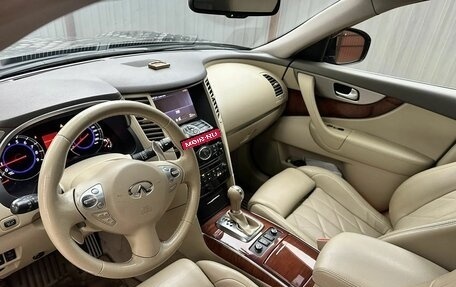 Infiniti FX II, 2011 год, 1 800 000 рублей, 7 фотография