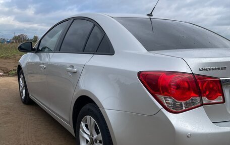 Chevrolet Cruze II, 2013 год, 1 100 000 рублей, 4 фотография