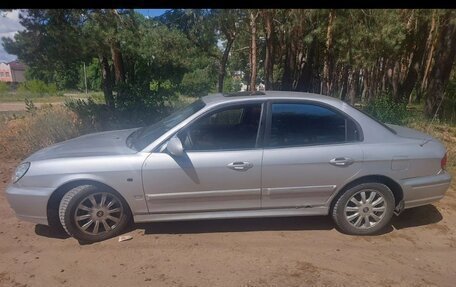 Hyundai Sonata IV рестайлинг, 2001 год, 300 000 рублей, 13 фотография