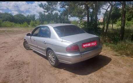 Hyundai Sonata IV рестайлинг, 2001 год, 300 000 рублей, 11 фотография