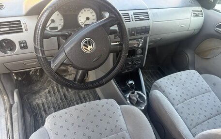 Volkswagen Pointer, 2005 год, 125 000 рублей, 2 фотография