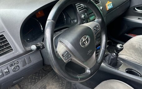 Toyota Avensis III рестайлинг, 2009 год, 1 250 000 рублей, 15 фотография