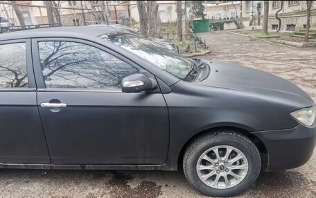 Lifan Solano I (630) рестайлинг, 2010 год, 280 000 рублей, 17 фотография