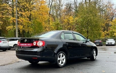 Volkswagen Jetta VI, 2009 год, 580 000 рублей, 4 фотография
