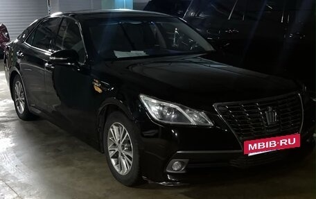 Toyota Crown, 2014 год, 1 850 000 рублей, 17 фотография