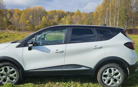 Renault Kaptur I рестайлинг, 2017 год, 1 550 000 рублей, 2 фотография