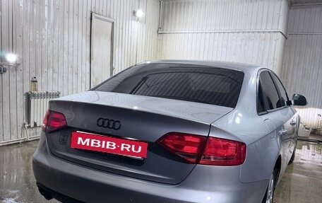 Audi A4, 2009 год, 850 000 рублей, 3 фотография