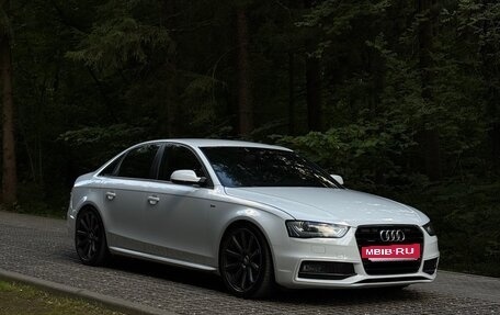 Audi A4, 2014 год, 1 950 000 рублей, 14 фотография