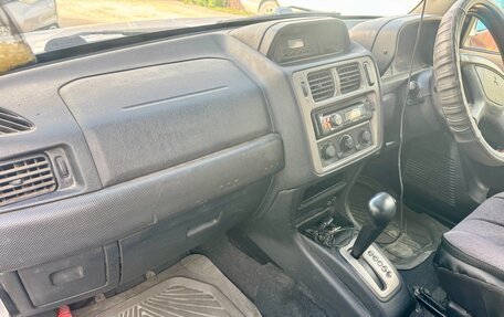 Mitsubishi Pajero iO, 2003 год, 560 000 рублей, 7 фотография