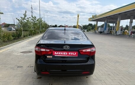 KIA Rio III рестайлинг, 2012 год, 850 000 рублей, 6 фотография