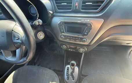 KIA Rio III рестайлинг, 2012 год, 850 000 рублей, 19 фотография