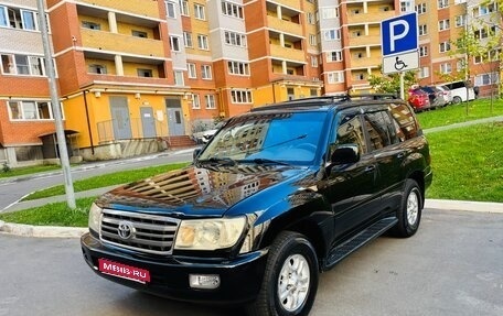 Toyota Land Cruiser 100 рестайлинг 2, 2003 год, 1 750 000 рублей, 1 фотография