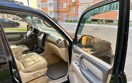 Toyota Land Cruiser 100 рестайлинг 2, 2003 год, 1 750 000 рублей, 12 фотография