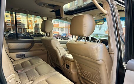 Toyota Land Cruiser 100 рестайлинг 2, 2003 год, 1 750 000 рублей, 14 фотография