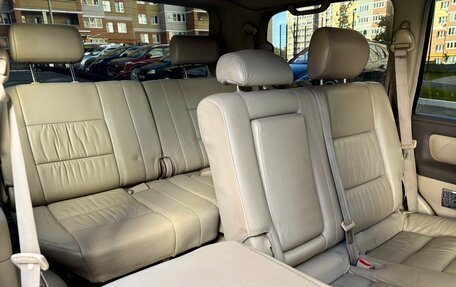 Toyota Land Cruiser 100 рестайлинг 2, 2003 год, 1 750 000 рублей, 15 фотография