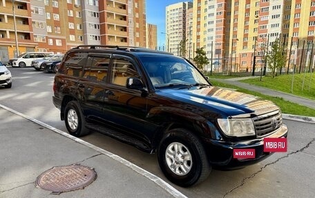 Toyota Land Cruiser 100 рестайлинг 2, 2003 год, 1 750 000 рублей, 6 фотография